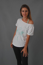 Load image into Gallery viewer, Pur&#39;Nam White dreams come true - Women T-shirt
